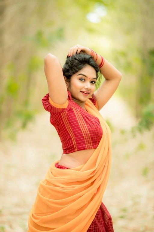 Preethi Sharma - 6 / 12 photos