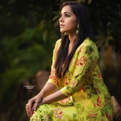 Rashmi Gautam Photos - 3 of 7