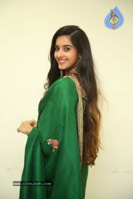 Simrat Kaur Stills - 6 of 11