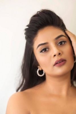 Sreemukhi Photos - 11 of 11