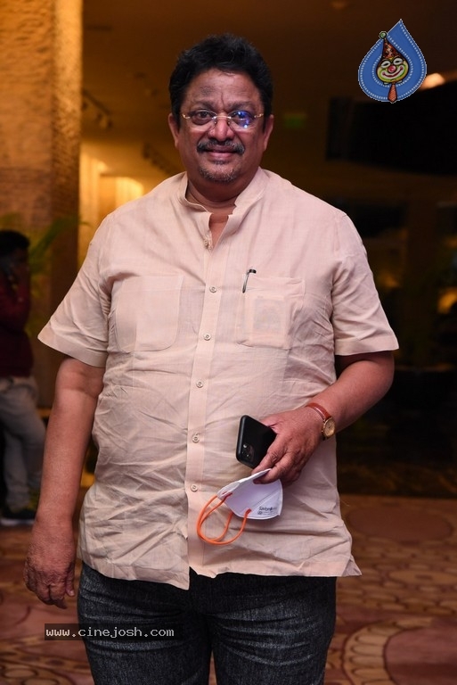 30 Rojullo Preminchadam Ela Pre Release Event - 45 / 63 photos