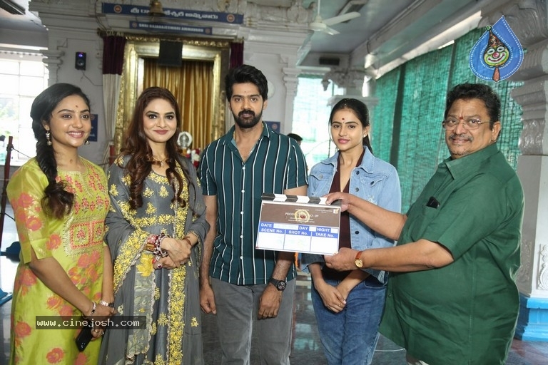 Naveen Chandra New Movie Launch - 8 / 21 photos