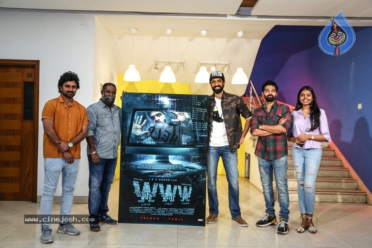 WWW First Look Launch - 1 / 3 photos