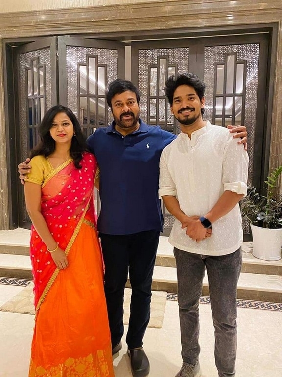Actor Sudhakar met Megastar  - 2 / 5 photos