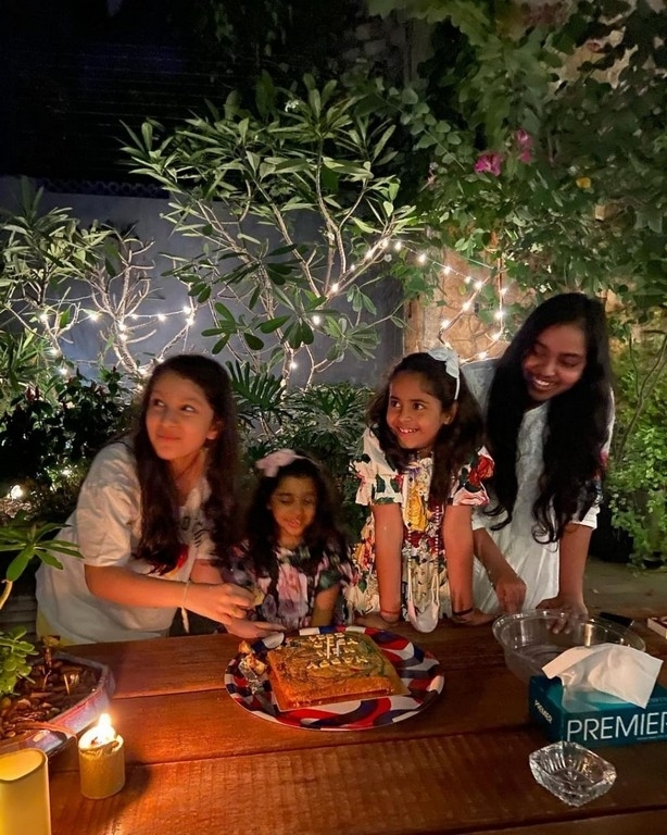 Mahesh Family New Year Celebrations - 1 / 4 photos