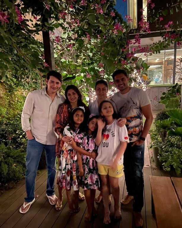 Mahesh Family New Year Celebrations - 3 / 4 photos