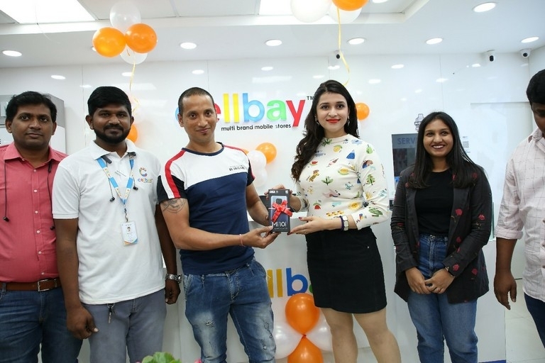 Mannara Unveils Xiaomi Mi10i - 13 / 19 photos