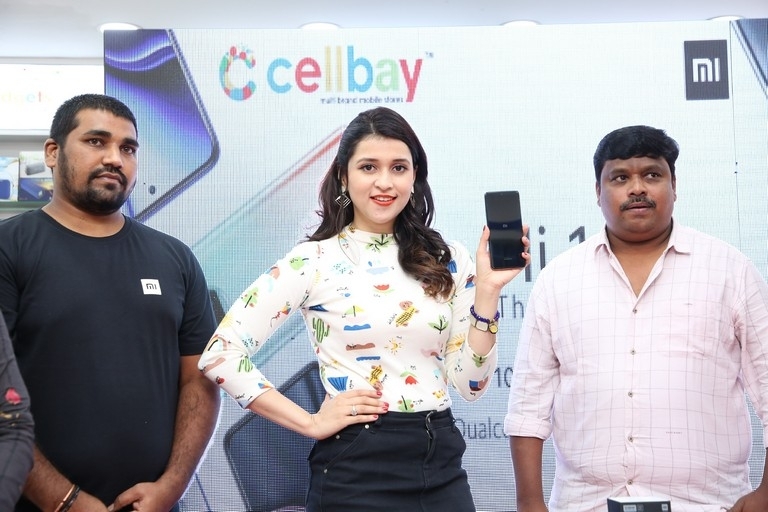 Mannara Unveils Xiaomi Mi10i - 15 / 19 photos