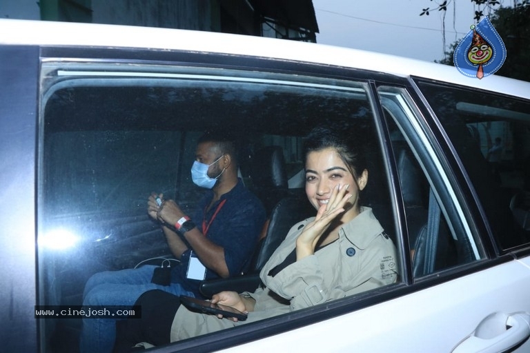 Rashmika Snapped at Film City - 5 / 6 photos