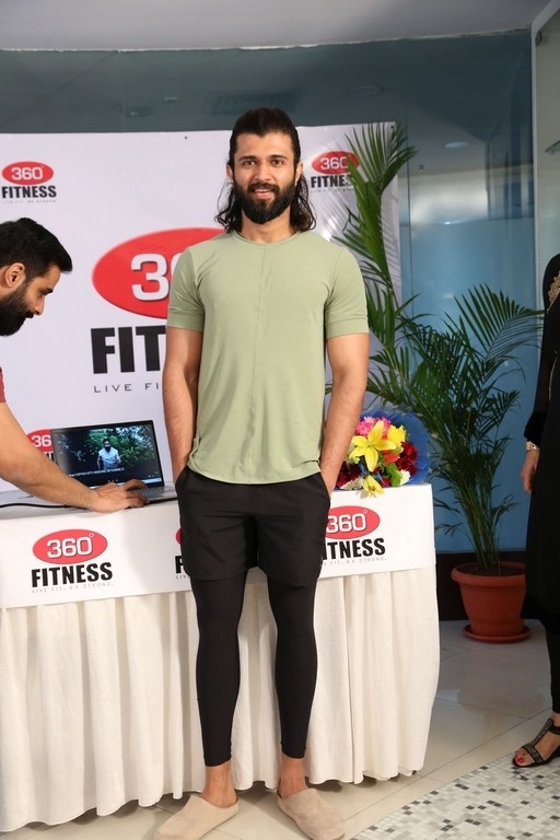 VD Launch Kuldep Website - 2 / 18 photos