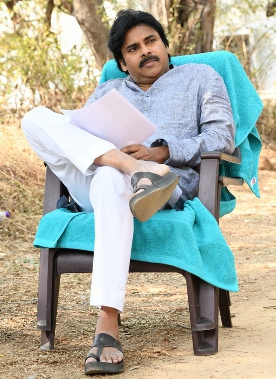 Pawan Kalyan Latest Clicks - 8 / 11 photos