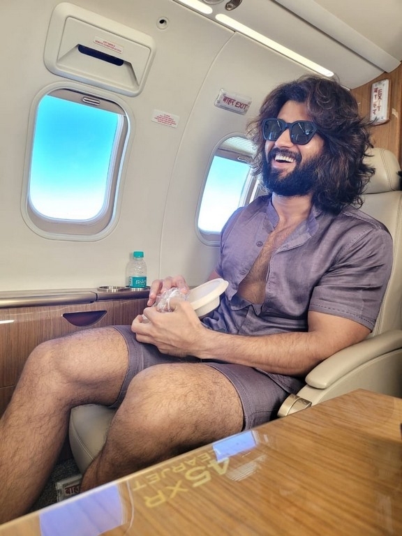 Vijay Deverakonda Latest Clicks - 1 / 3 photos