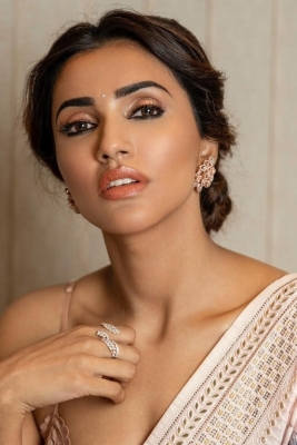 Akshara Gowda Pics - 2 of 9