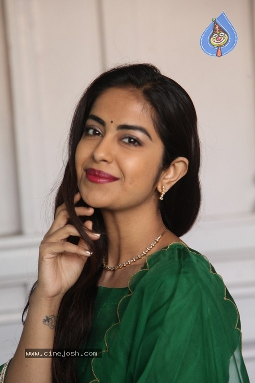 Avika Gor Photos - Photo 11 of 15 Avika Gor Photos - Photo 11 of 15