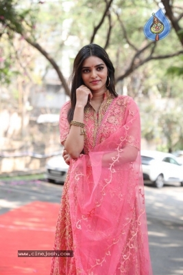 Heena Roy Photos - 6 of 12