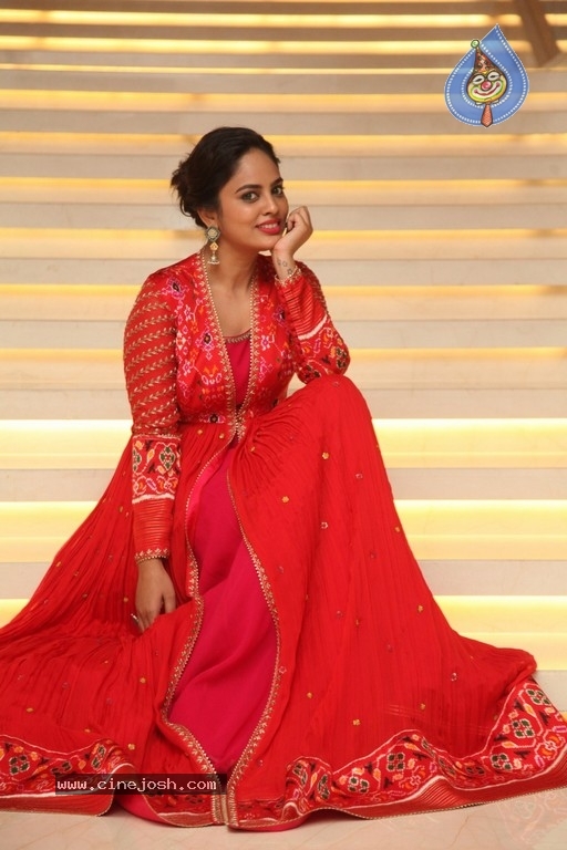 Nandita Swetha Photos - 2 / 21 photos