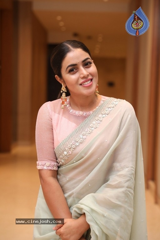 Poorna Photos - 15 / 20 photos