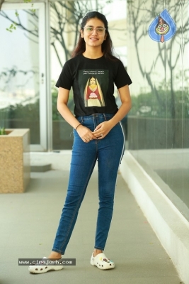 Priya Prakash Varrier Photos - 3 of 19