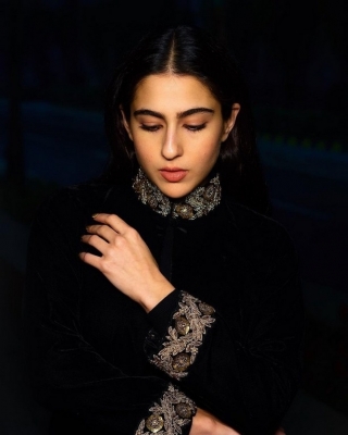 Sara Ali Khan Pics - 1 of 3