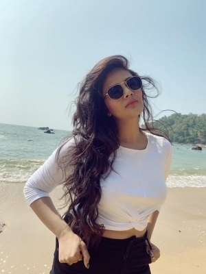Sreemukhi Goa Trip Pics - 2 of 11