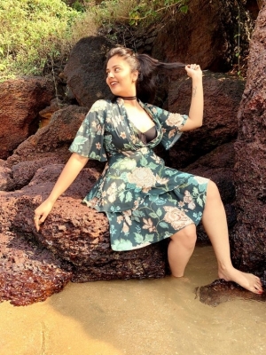 Sreemukhi Photos - 9 of 11