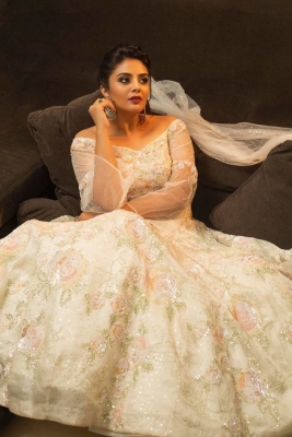 Sreemukhi Photos - 3 of 8