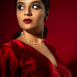 Sreemukhi Photos