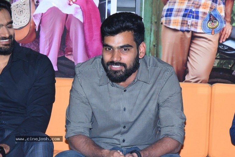 Chaavu Kaburu Challaga Press Meet - 14 / 17 photos