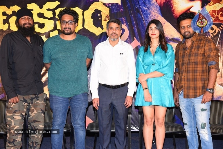 Kshana Kshanam Thanks Meet - 4 / 16 photos