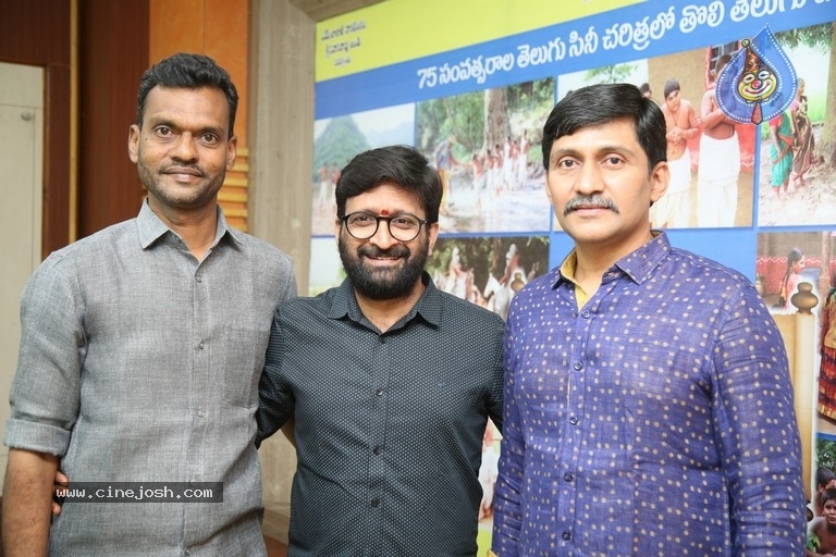 Paramanandayya Sishyula Katha Press Meet - 1 / 12 photos