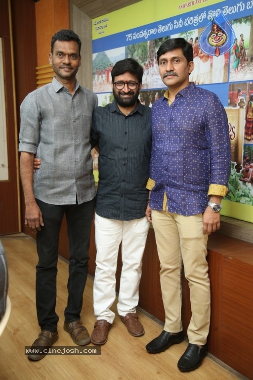 Paramanandayya Sishyula Katha Press Meet - 9 / 12 photos