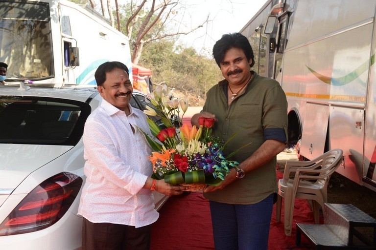 Pawan Wishes To AM Ratnam - 2 / 4 photos