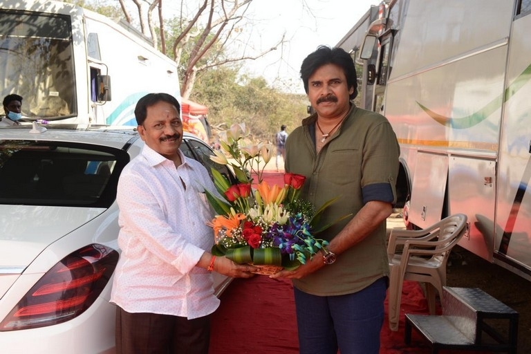 Pawan Wishes To AM Ratnam - 4 / 4 photos