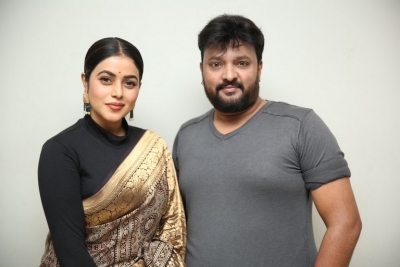 Sundari Movie Trailer Launch - 7 of 14