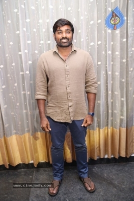 Uppena Movie Pre Release Event 01 - 18 of 57