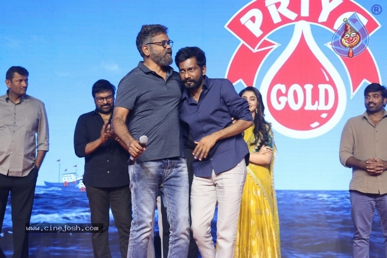 Uppena Movie  Pre Release Event 02 - 19 / 40 photos