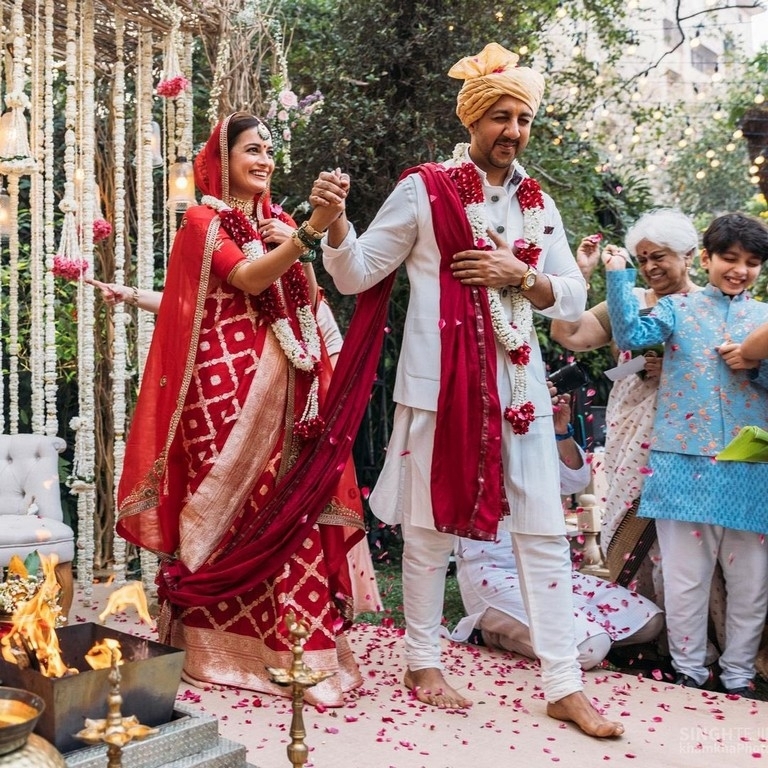 Dia Mirza Wedding Photos - 2 / 4 photos