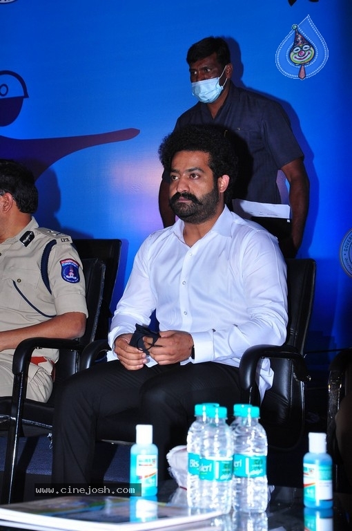 Jr Ntr at Cyberbad Traffic Police Event - 10 / 42 photos