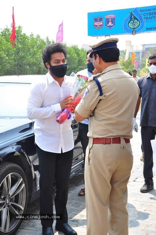 Jr Ntr at Cyberbad Traffic Police Event - 27 / 42 photos