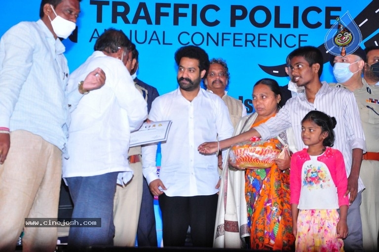 Jr Ntr at Cyberbad Traffic Police Event - 28 / 42 photos