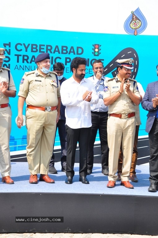 Jr Ntr at Cyberbad Traffic Police Event - 38 / 42 photos