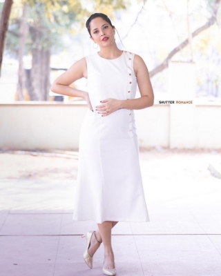 Anasuya Bharadwaj Photos - 4 of 7