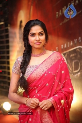 Divi Vadthya Photos - 14 of 20