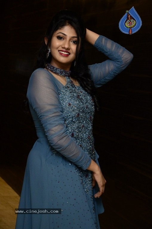 Drishya Raghunath Pics - 5 / 18 photos