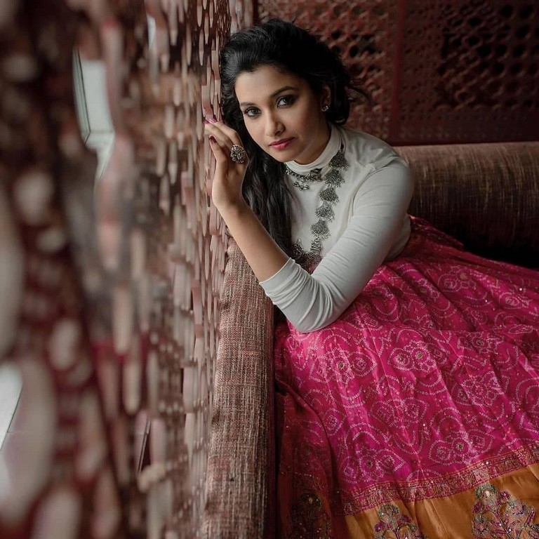 Priya Bhavani Shankar Photos - 5 / 6 photos