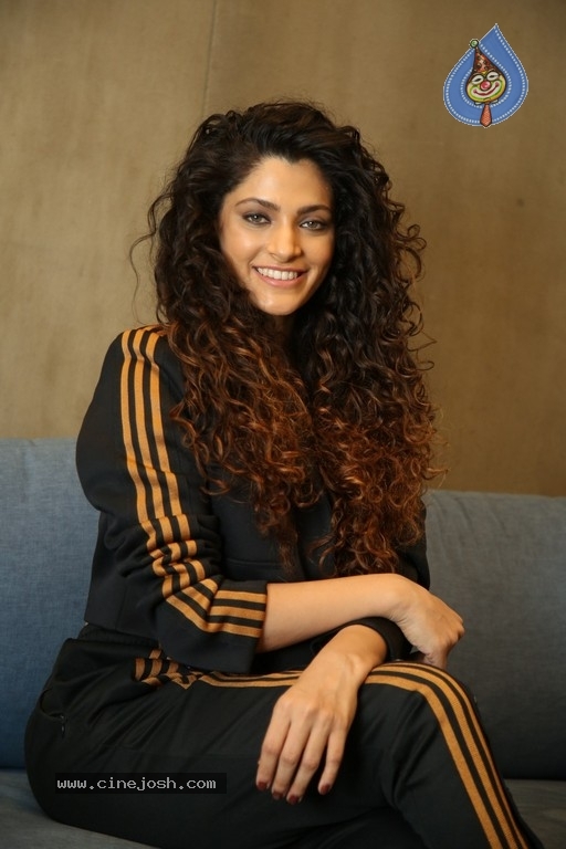 Saiyami Kher Interview Photos - 4 / 21 photos