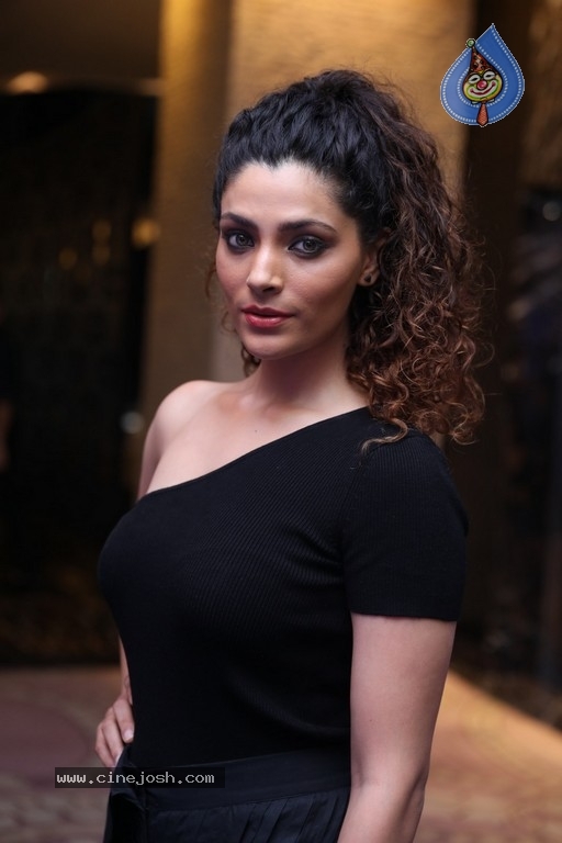 Saiyami Kher Photos - 19 / 19 photos