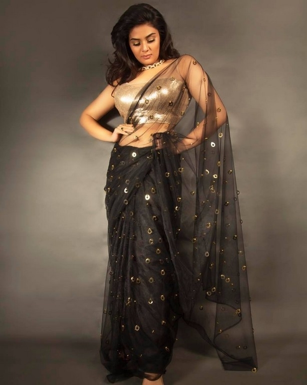 Sreemukhi Photos - 5 / 7 photos