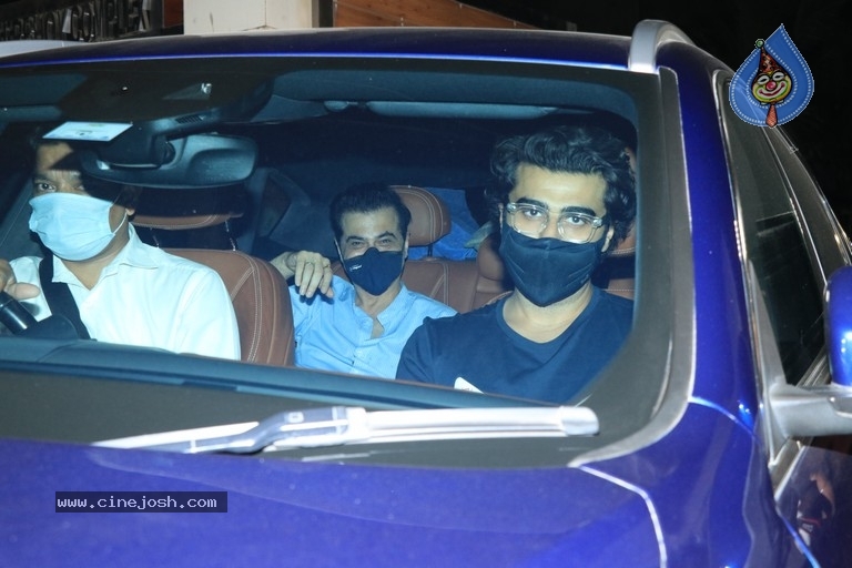 Amrita Arora House Party - 26 / 29 photos