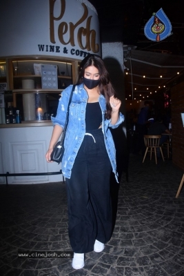 Ileana Spotted in Bandra - 4 of 19